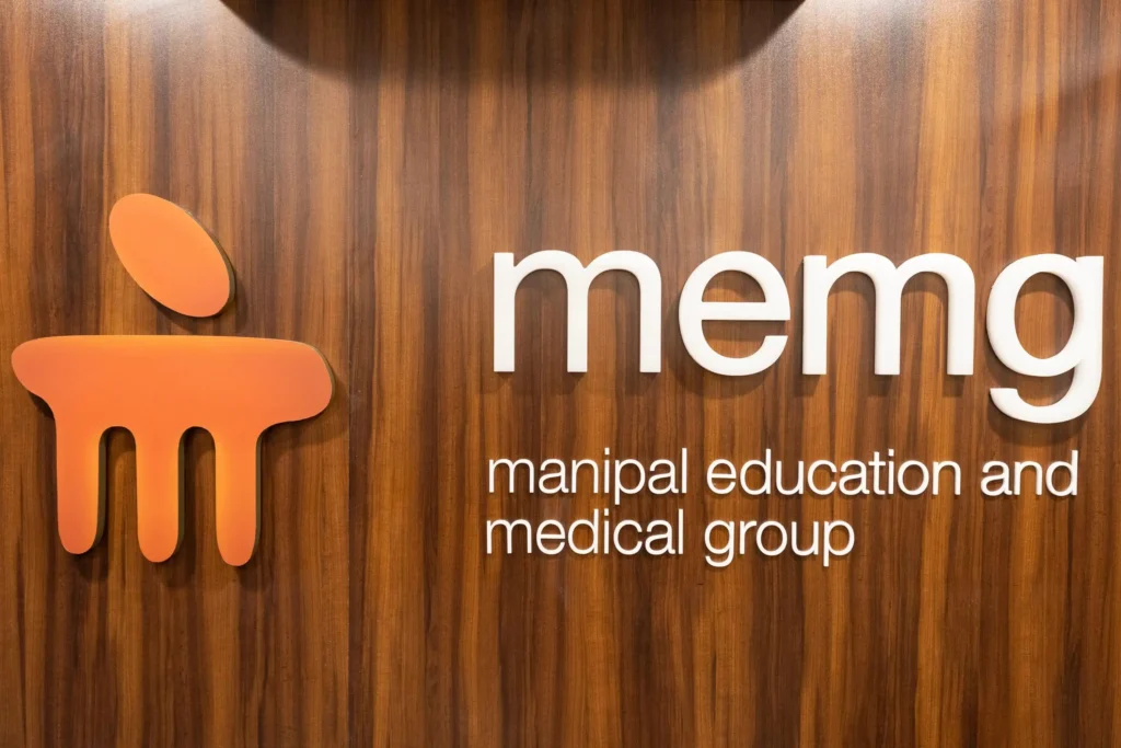 manipal education & medical group, Delhi corporate office interior by Nack Studios.